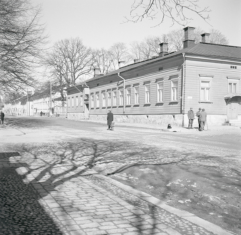 Piispankatu 12 - Porthaninkatu 4