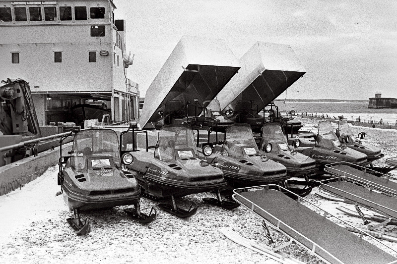 Mootorsaanid Rootsist Eesti piirivalvele.