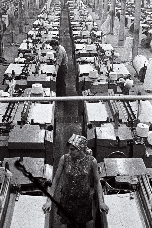 Uued tööpingid ATPR-100-2 puuvillakombinaadi "Kreenholmi Manufaktuur" vanas kudumisvabrikus.