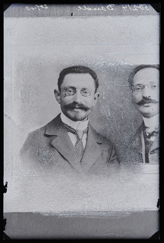 Kaks meest, (02.03.1928 fotokoopia, tellija Donde).