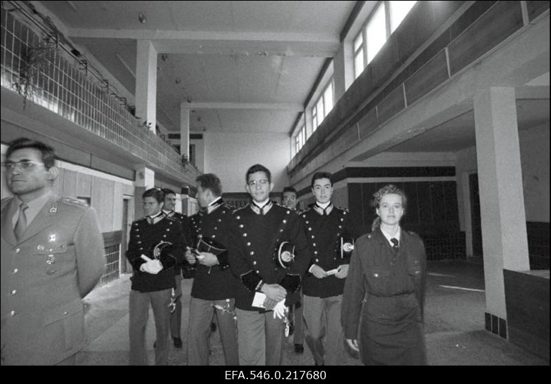 Itaalia Academia Guardia Di Finanza kadetid külas Riigikaitseakadeemias.