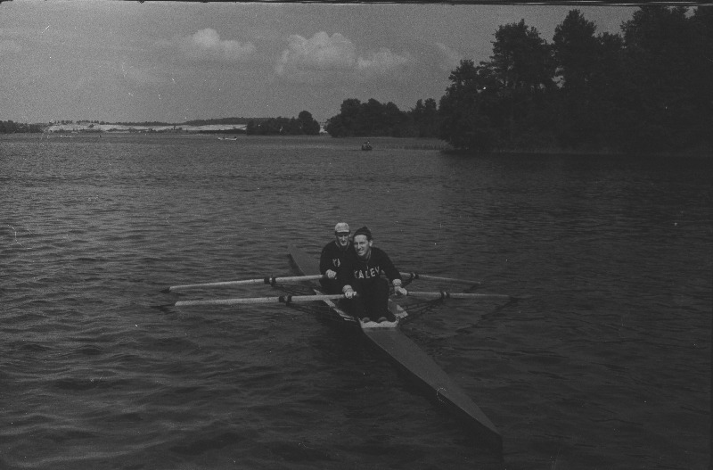 Nõukogude Liidu ametiühingute võistlused sõudmises.