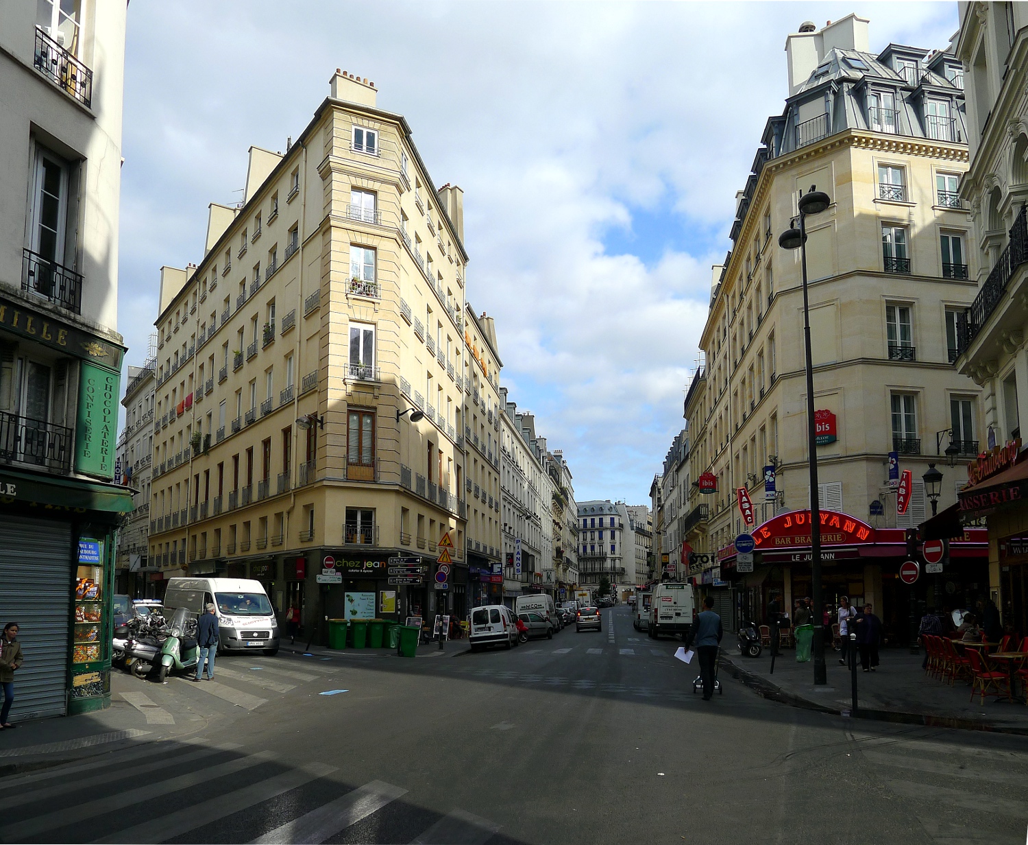P1020623 Paris IX Rue du Faubourg-Montmatre rwk - Faubourg-Montmartre street - Paris