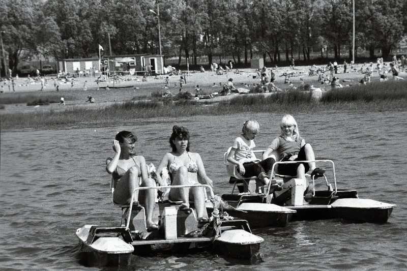 Vaade Harku järvele ja rannale.