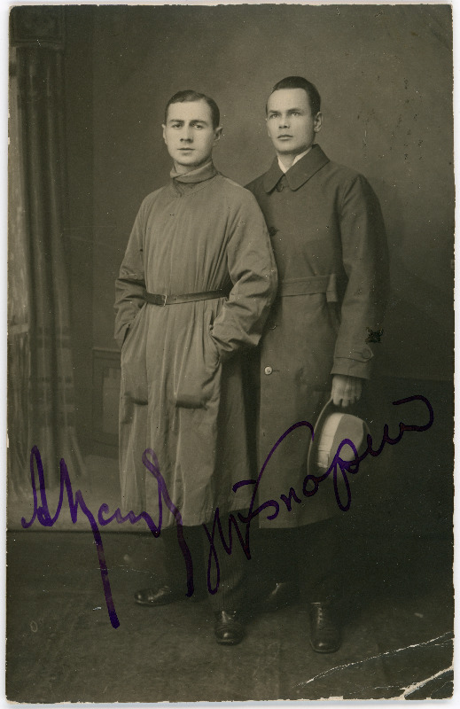 Aleksander Kussikov ja Henrik Visnapuu