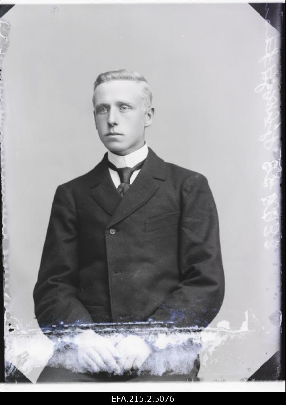 Jaan Jung.
