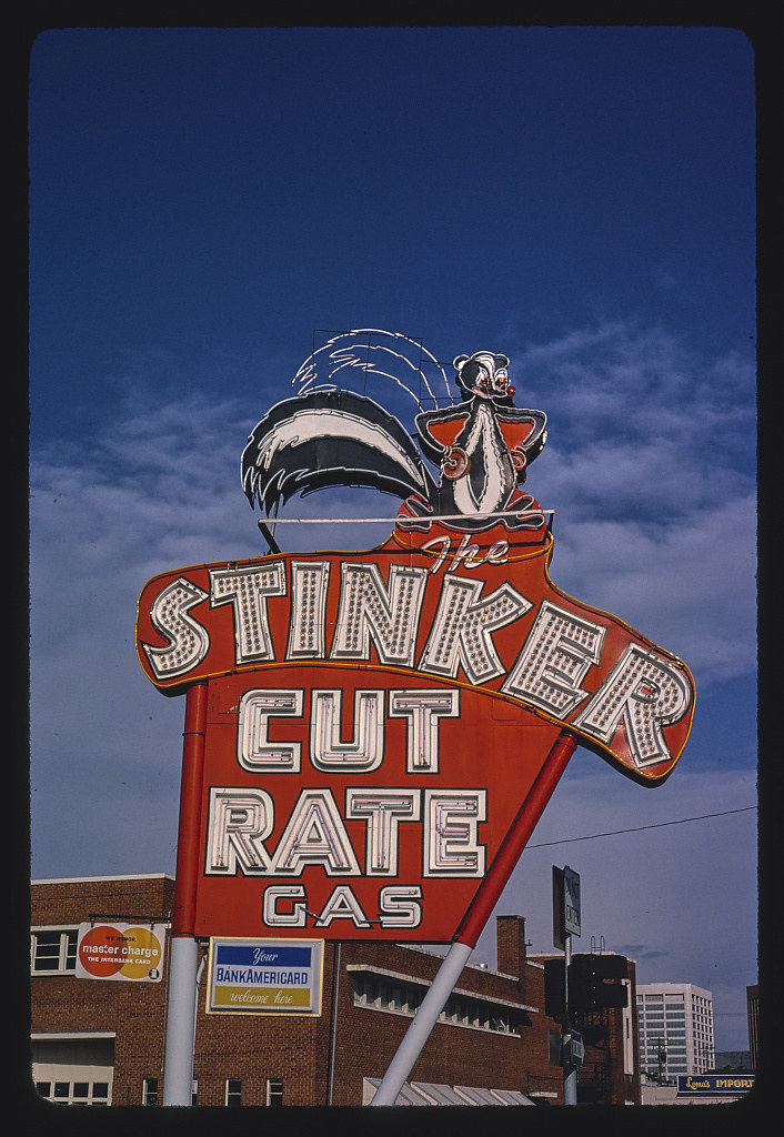Stinker Cut-Rate Gas sign, Boise, Idaho (LOC)