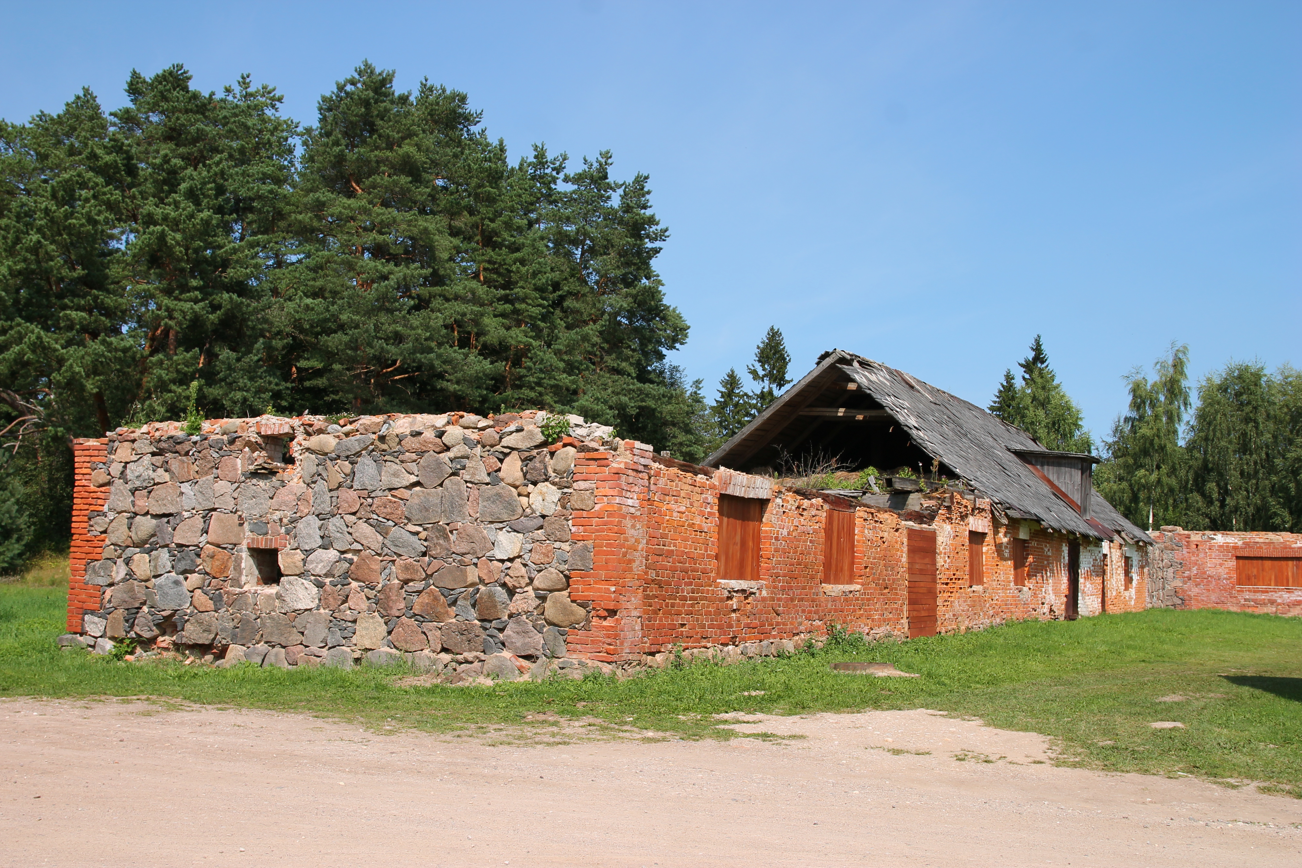 Alatskivi, 2015 (04) - This is a photo of cultural heritage monument of Estonia number