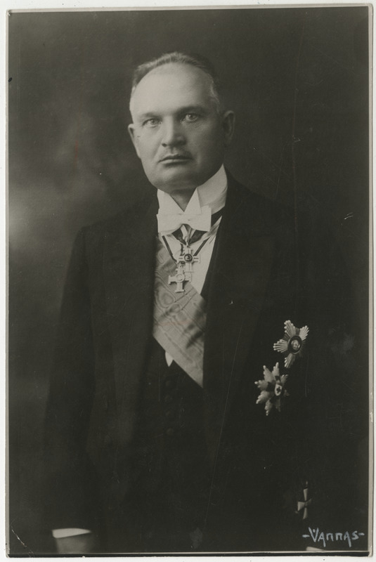 Konstantin Päts. Portreefoto.