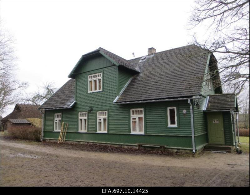 A.H.Tammsaare sünnitalus tegutsev muuseum Tammsaare väljamäel. Kirjaniku vennale Augustile kuulunud elamu.