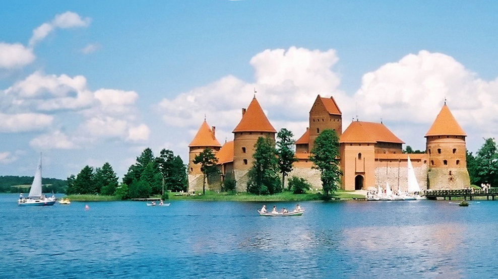 Trakai-Troki - Island castle of Trakai, Lituania