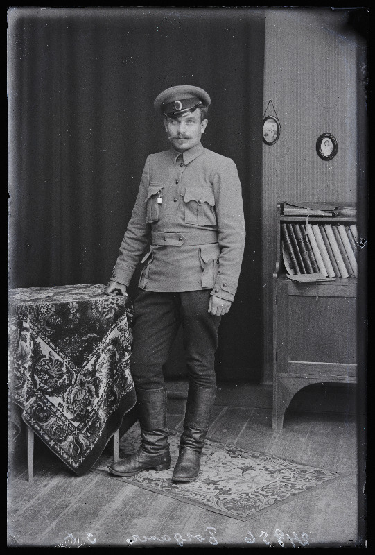 Sõjaväelane Bogdan.