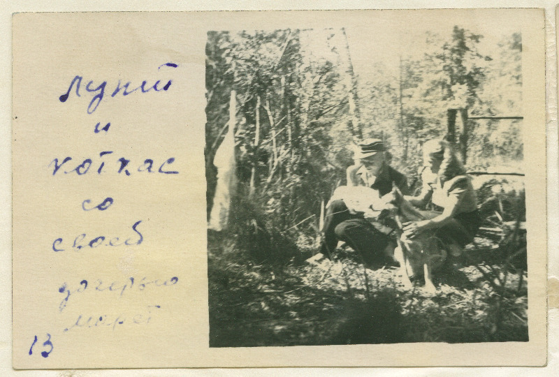 Helju Kotkas (Luht) ja Harry Luht väikese tütre Maretiga