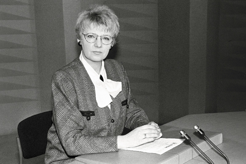 Kallasmaa, Marite - Eesti Televisiooni diktor.