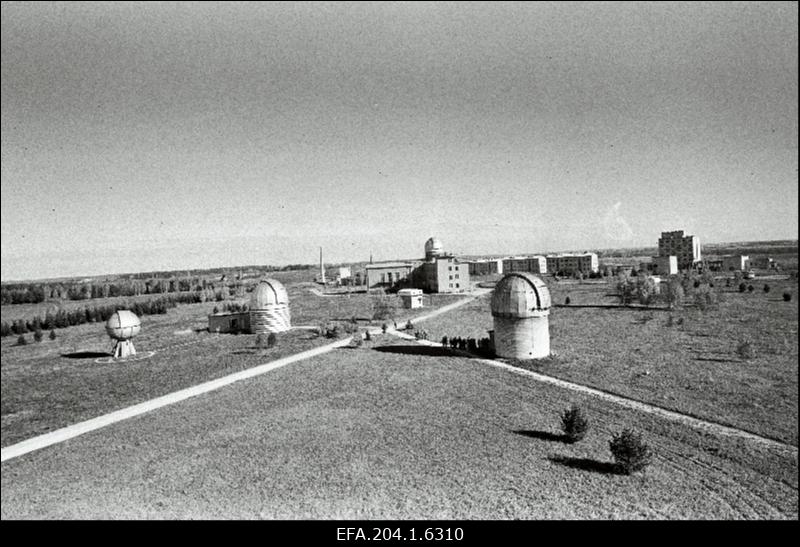 Vaade W. Struwe nimelise Astrofüüsika Observatooriumile Tõraveres.