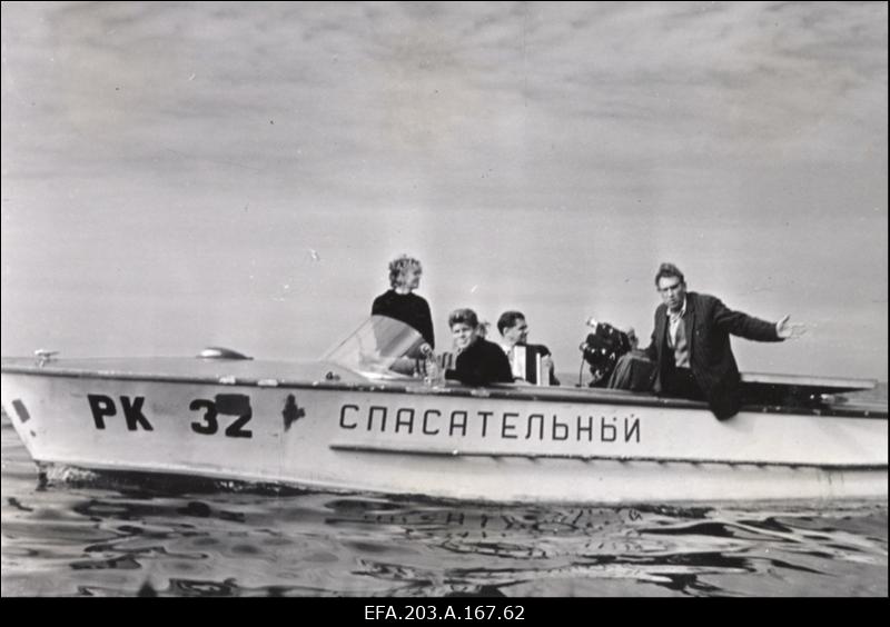 Filmistuudio Tallinnfilm mängufilmi Juhuslik kohtumine võtete ajal.