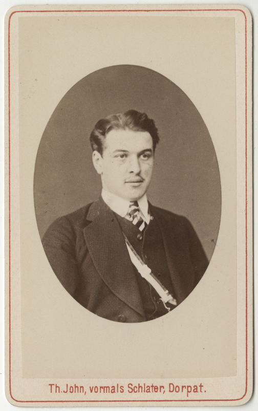 Korporatsioon "Estonia" liige parun Woldemar Stackelberg, portreefoto