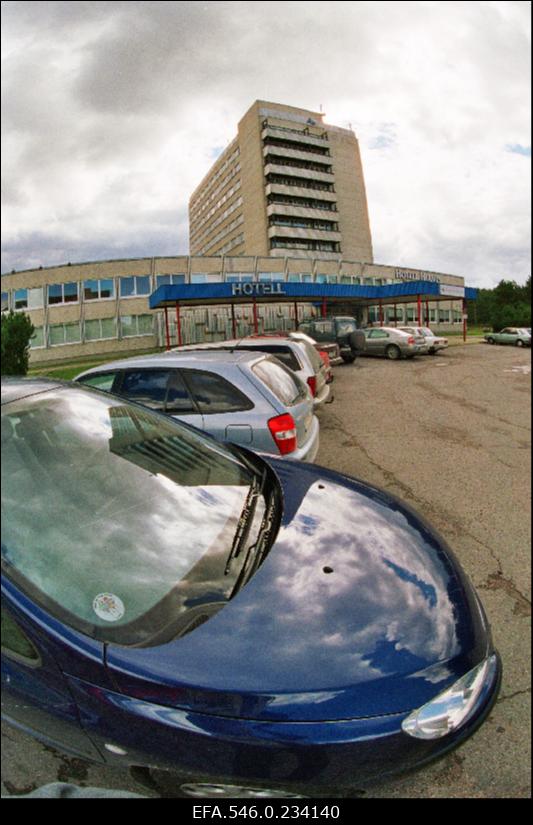 Mustamäe linnaosa vaated. Hotell Hermes.