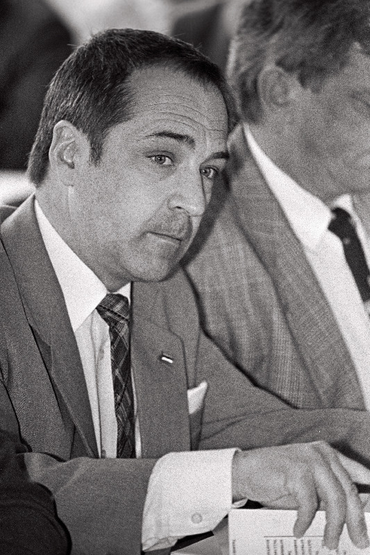 Tervishoiuminister Andres Ellamaa.