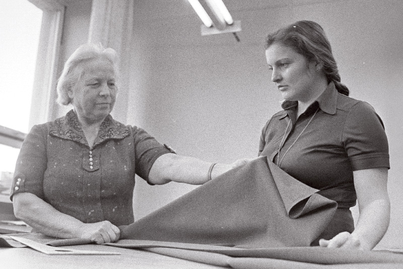 Tallinna Laustekstiili Teadusliku Tootmiskoondise Mistra Eksperimentaalvabrikus.