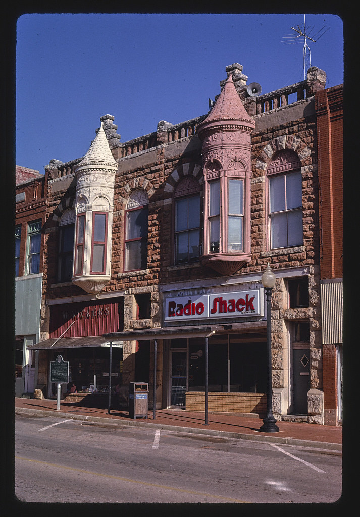 De Steiguer Building (1890), Oklahoma Avenue, Guthrie, Oklahoma (LOC)