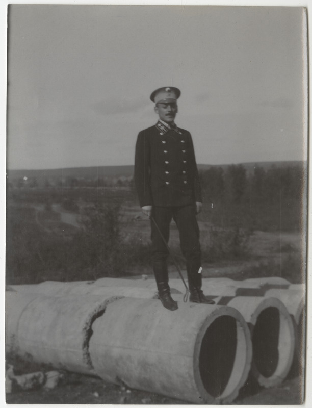 Insener Grimm ehitustöödel