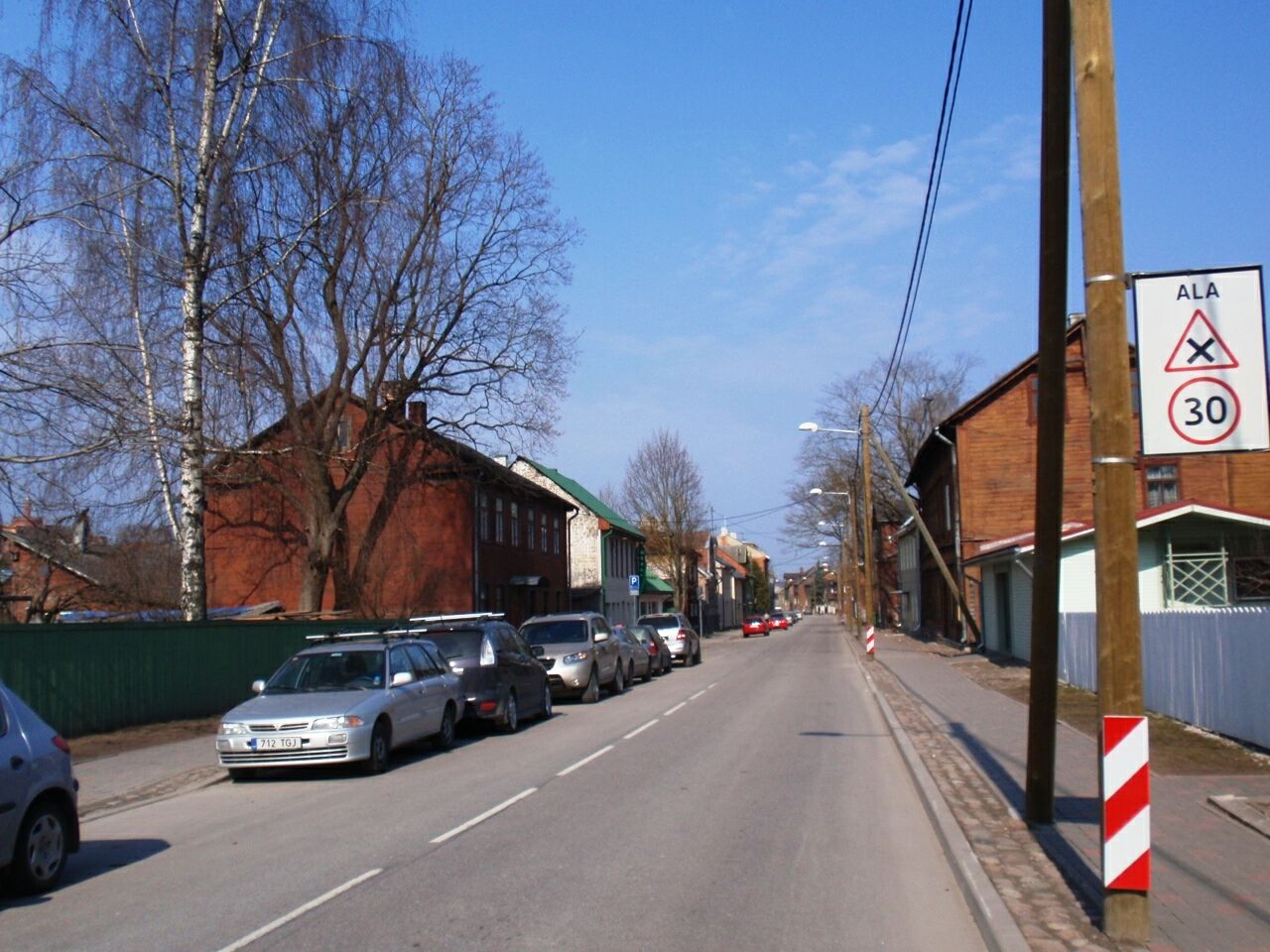 Tartu-Herne1 - Herne street in Supilinn, Tartu.