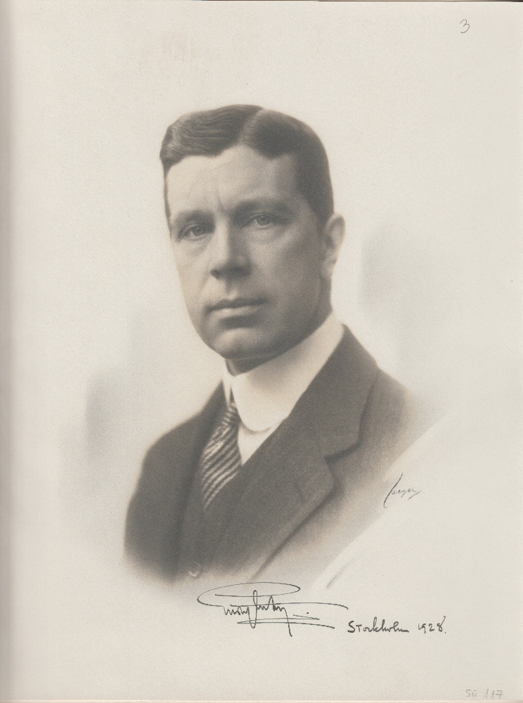 Signeeritud portree Gustav VI Adolfist.