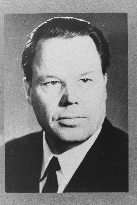 Guženko, Timofei - NSV Liidu Ülemnõukogu  VIII koosseisu saadik.