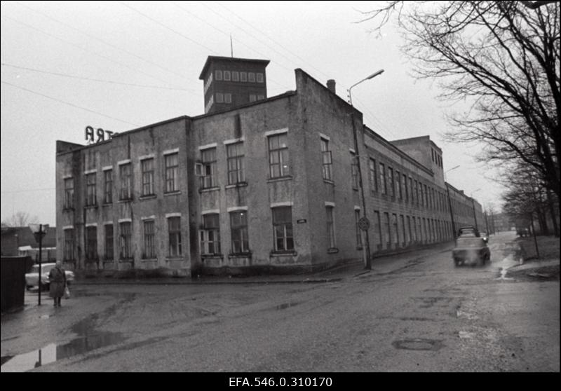 Vaade Tallinna Laustekstiili Teadus-Tootmiskoondise Mistra Viljandi eksperimentaalvabrikule.