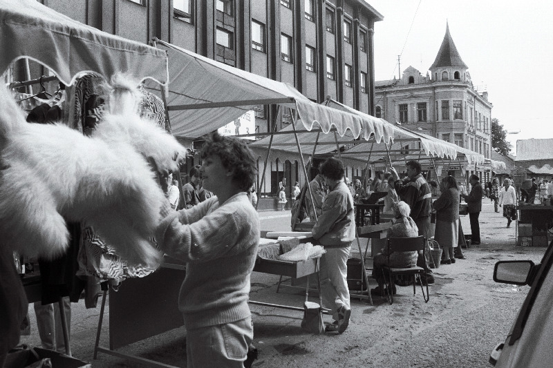 Hansapäevade avamine keskväljakul.