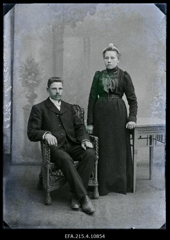 Abielupaar Auksmann Tarvastu mõisast.