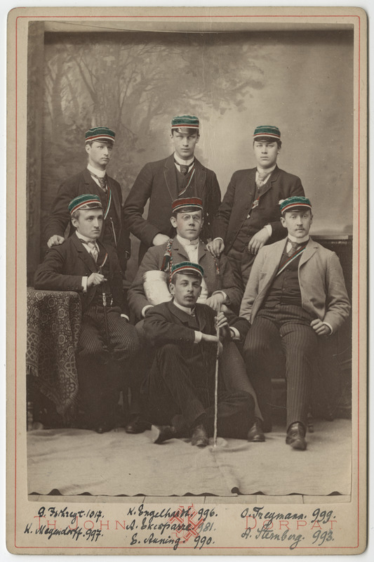 Korporatsiooni "Livonia" 1888. a II semestri rebascoetus koos oldermaniga pärast värvide saamist(?), grupifoto