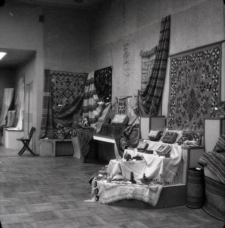 Vabariiklik isetegevusliku tarbe- ja kujutava kunsti näitus.