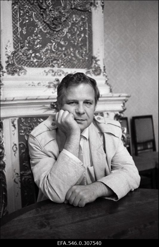 Ajakirjanik Märt Müür.