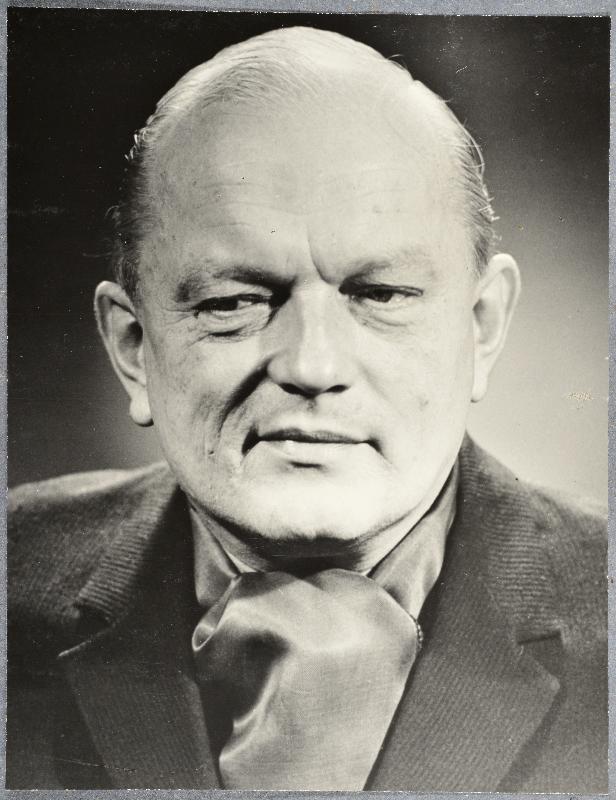Ollino - filmirežissöör Jüri Müür.