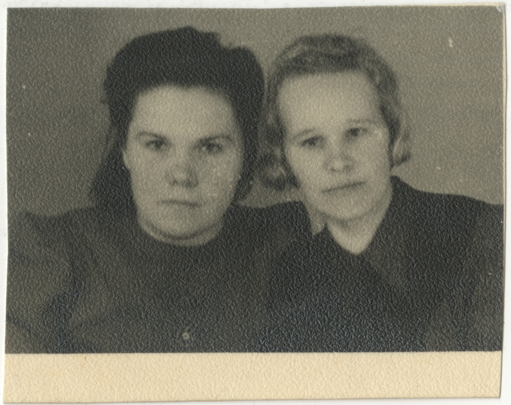 Oletatavalt Meeta Odenberg koos kaaslasega