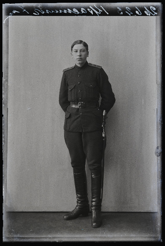 Sõjaväelane Krastin.