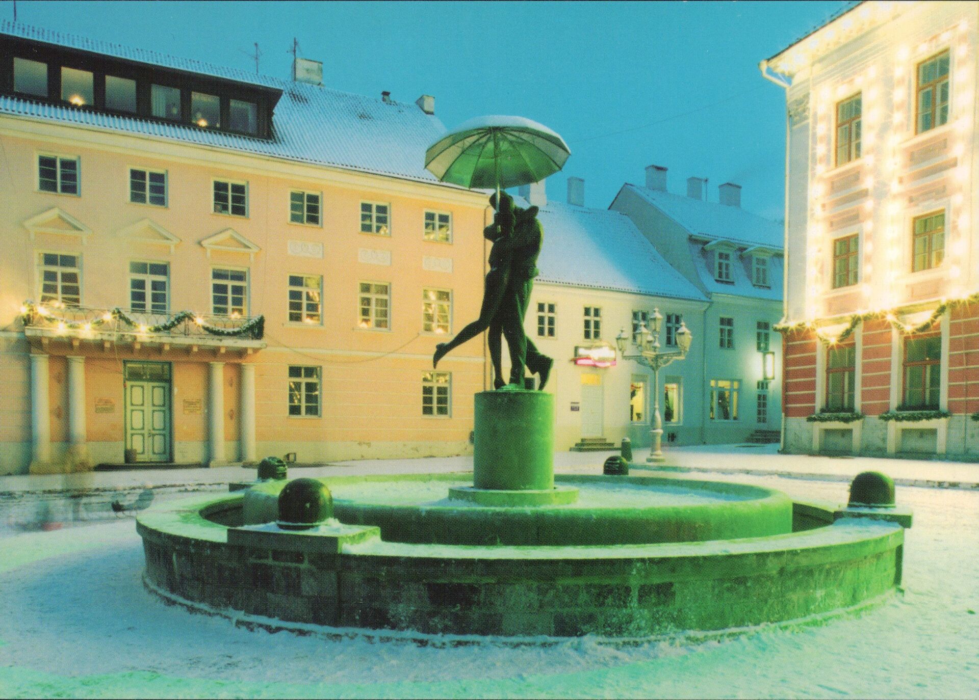 Postkaart TARTU purskkaev suudlevad tudengid