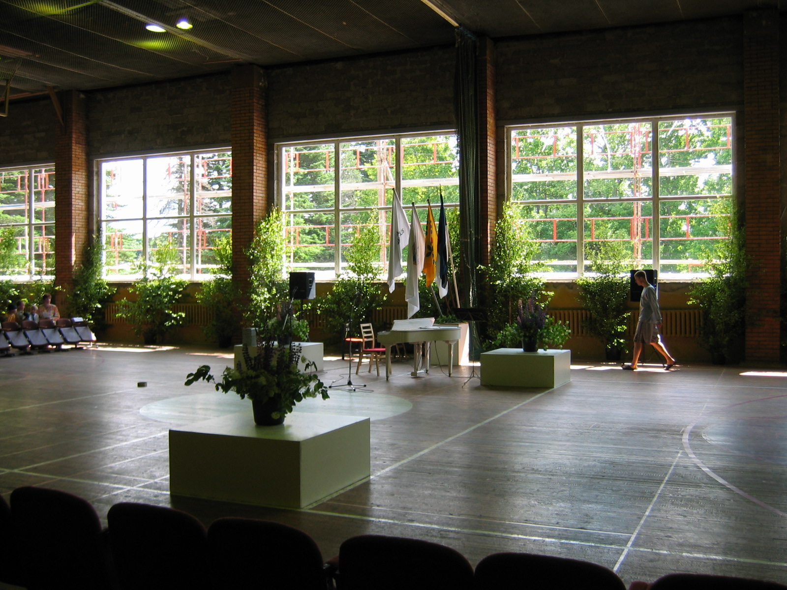 Tihemetsa sports building