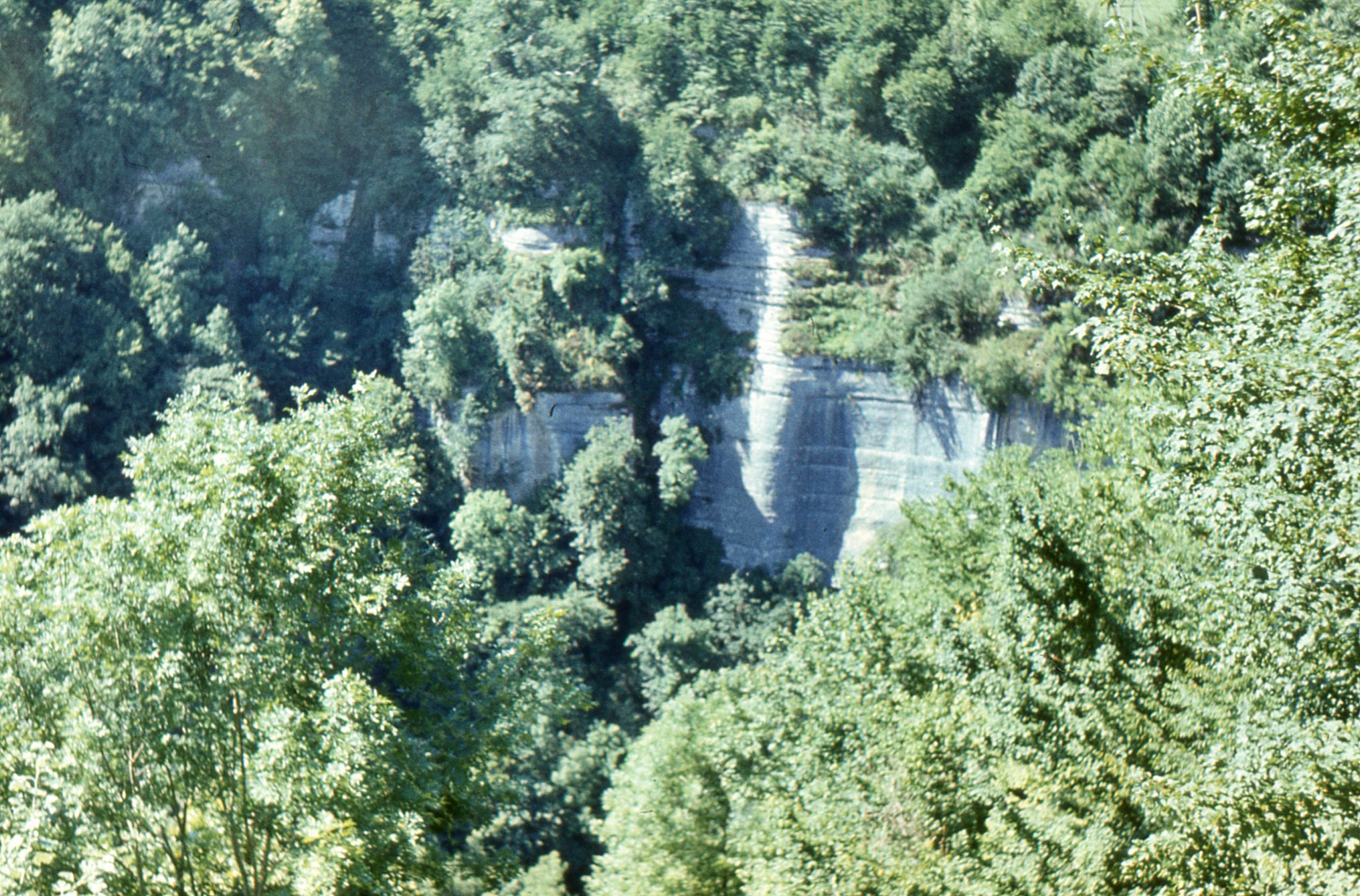 From Salme village, make the mountains