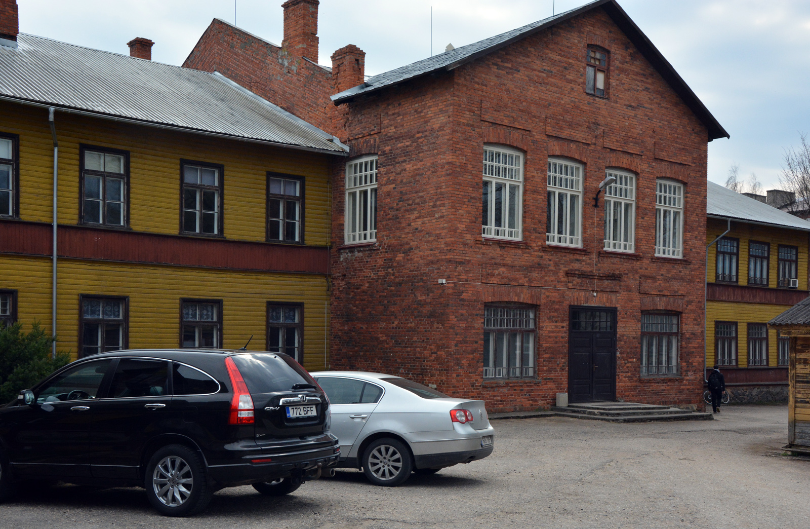Fotopostkaart Võru Gümnaasiumi hoonest 1929.a. O.Haidaku fototrükk rephoto