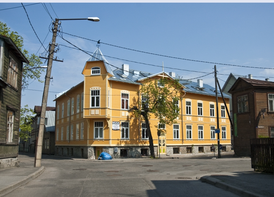 Kadriorg, Faehlmanni, Wiedemanni ja Vesivärava tänava ristmik. rephoto