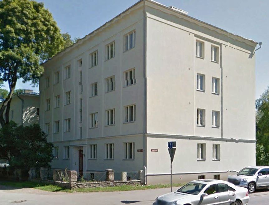 Korterelamu Tallinnas Kadriorus Poska 10, vaade hoonele. Arhitekt Herman Berg rephoto