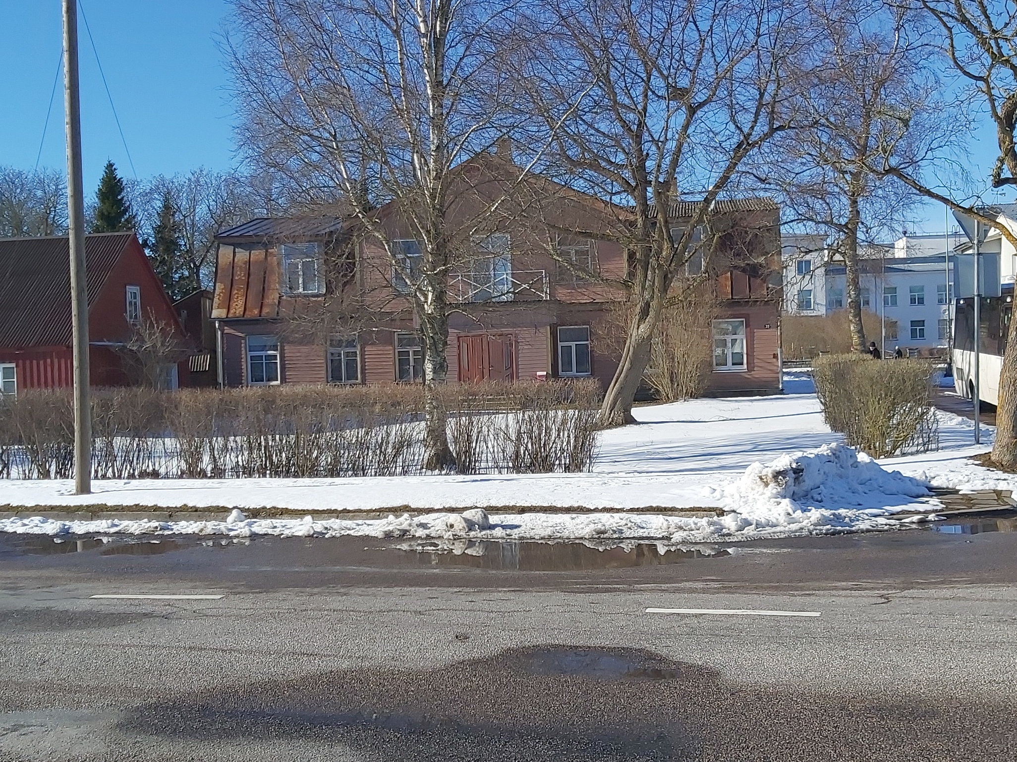 Elumaja Kuressaares Suur-Sadama 35 rephoto