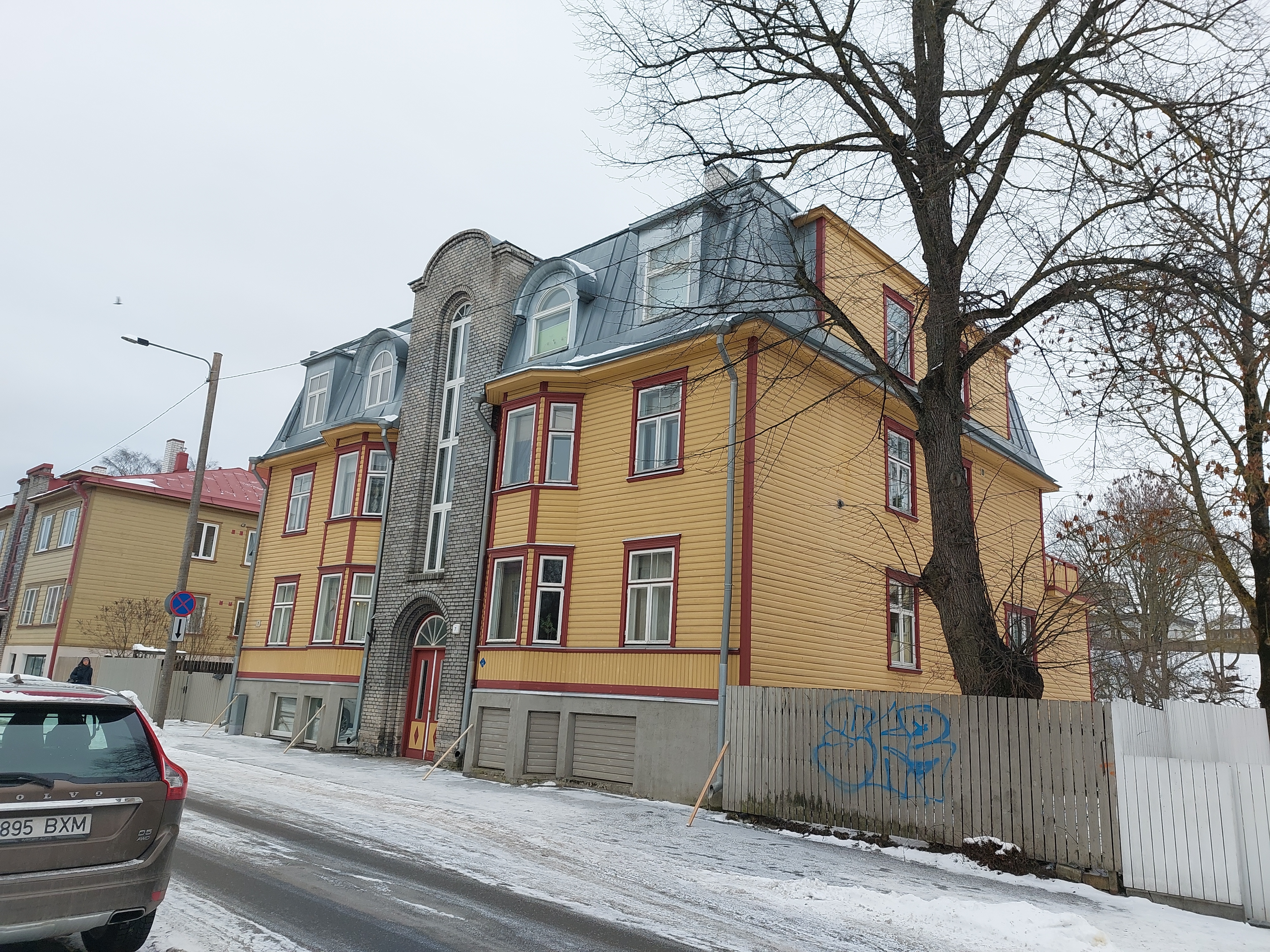 Pelgulinn: Tallinna tüüpi elamu Saue 7 rephoto