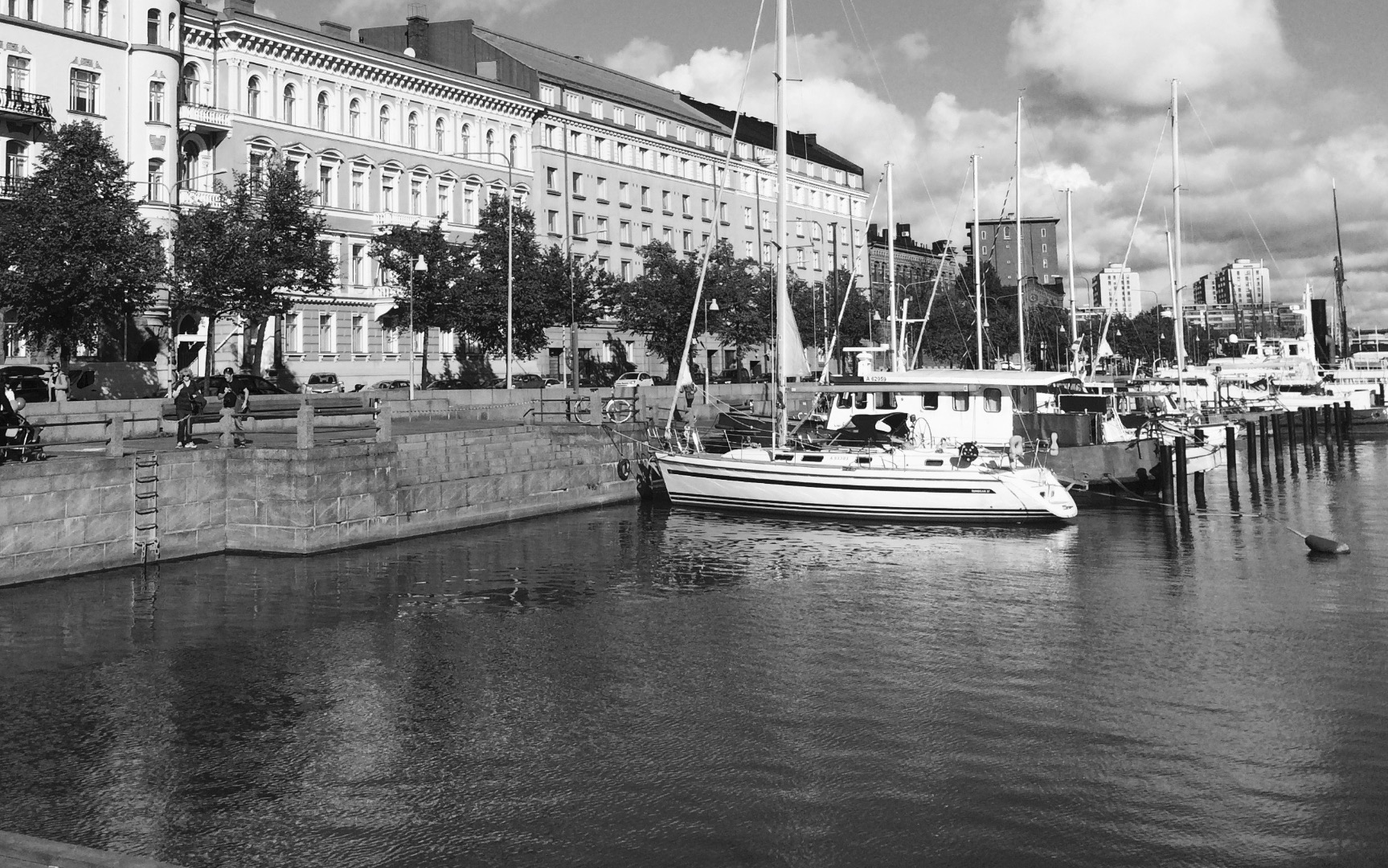 Pohjoisranta 12, 14, 16, 18. Pohjoissatama. rephoto