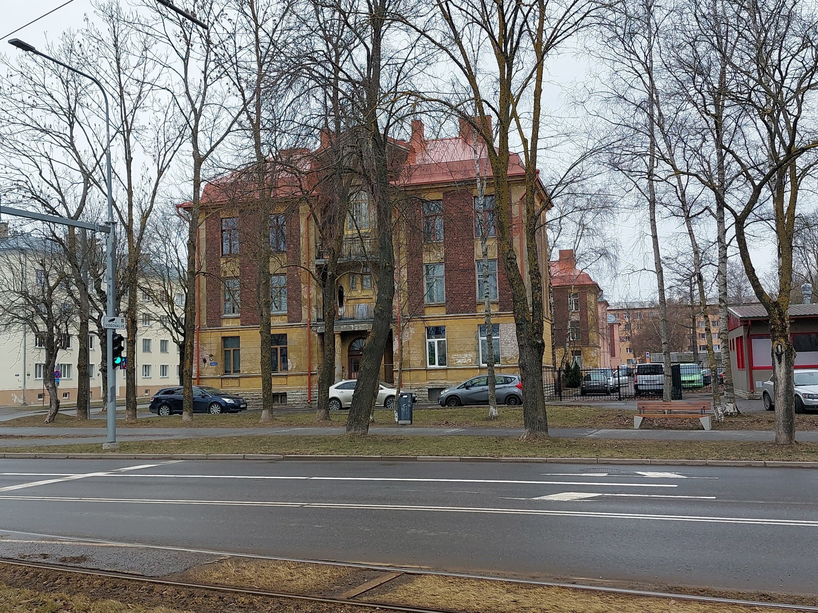 Peeter Suure Merekindluse garnisoni üleajateenijate elamu Tallinnas Erika ja Kopli tn nurgal. Arhitekt Aleksandr Jaron rephoto