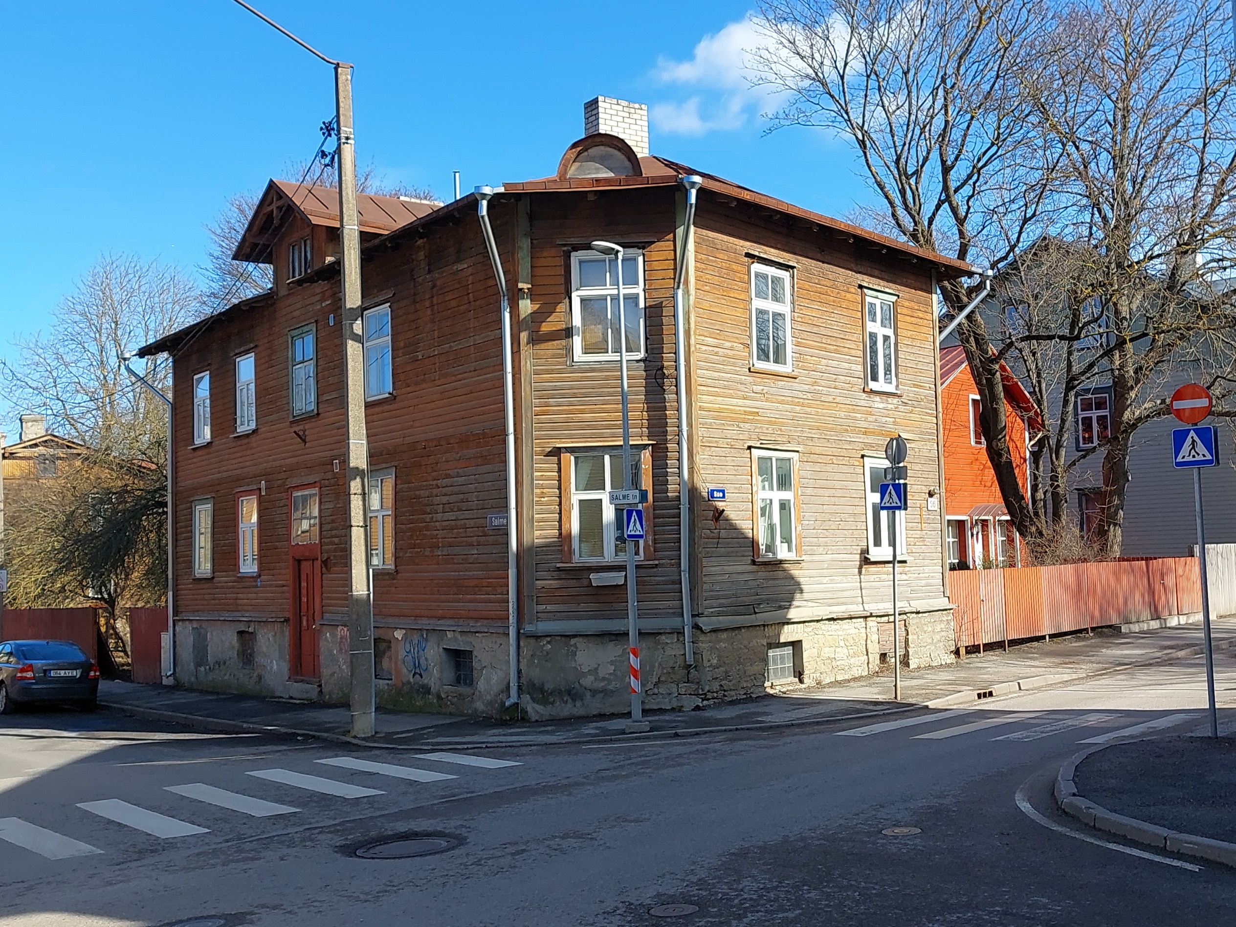 View of the building J. Nikonov Street 56. rephoto
