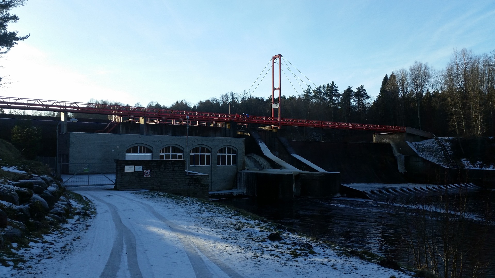 Continue to drink electricity in the jõuj[aam] rephoto